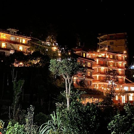 Gaia Holiday Home Дхуликхел Экстерьер фото