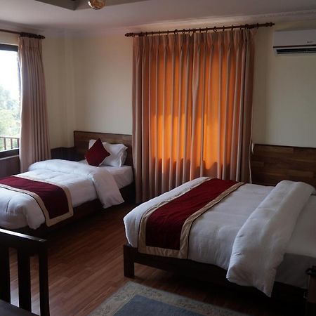 Gaia Holiday Home Дхуликхел Экстерьер фото