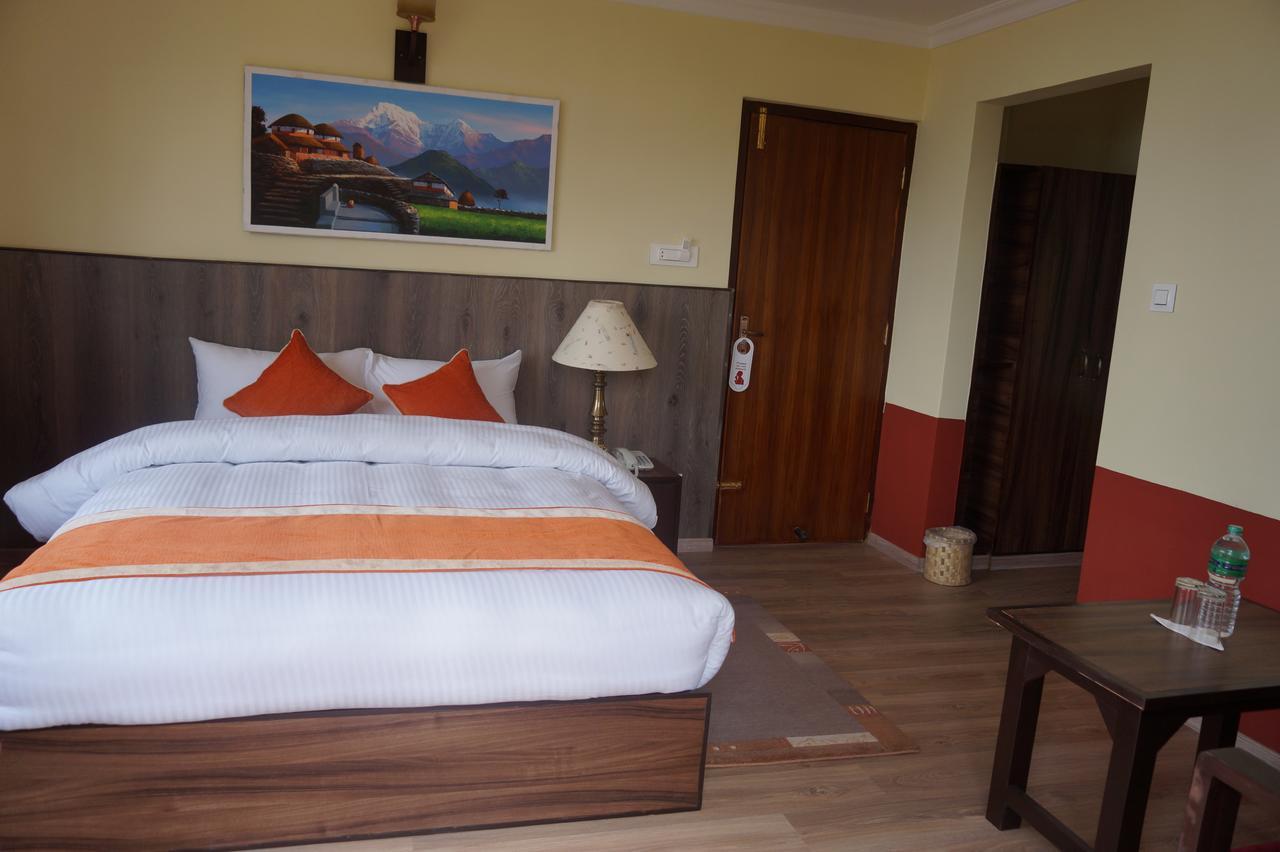 Gaia Holiday Home Дхуликхел Экстерьер фото