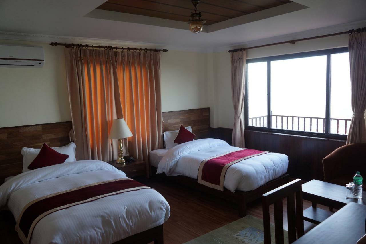 Gaia Holiday Home Дхуликхел Экстерьер фото
